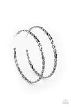 Load image into Gallery viewer, Infinite Twist - Silver
